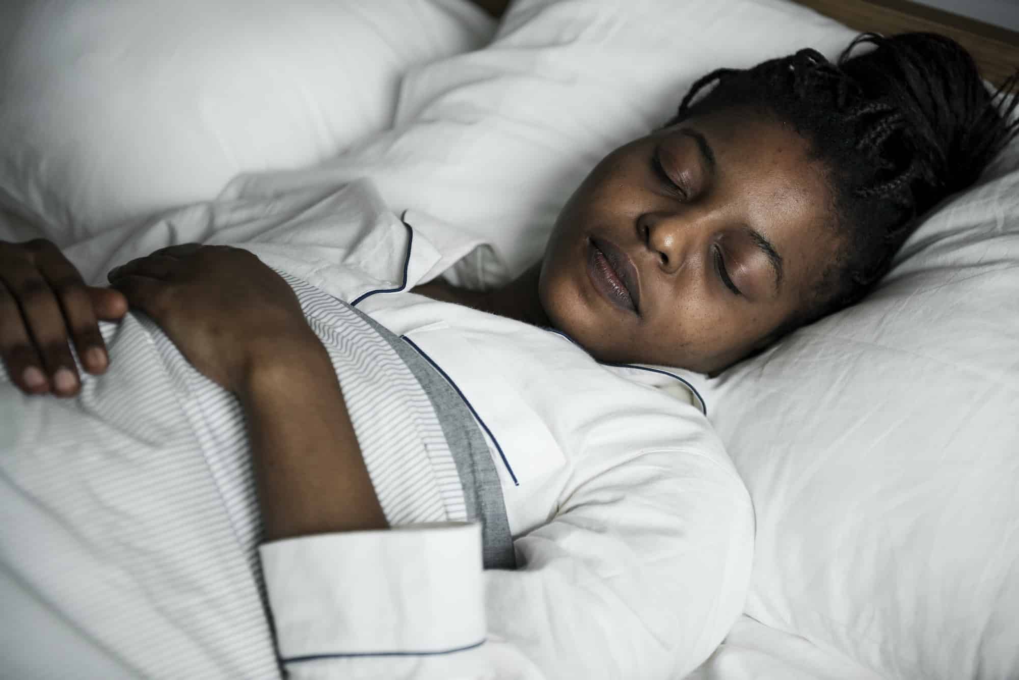 L’importance du sommeil : en quoi est-il nécessaire, et comment dormir suffisamment ?