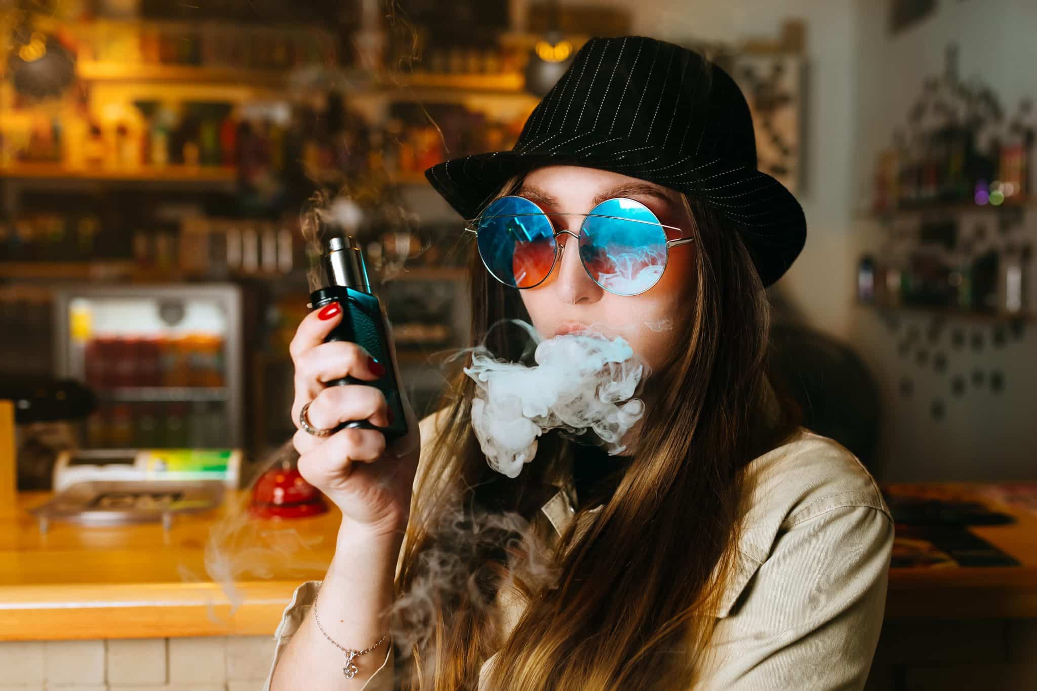 Comment la vape peut aider à réduire la dépendance au tabac?